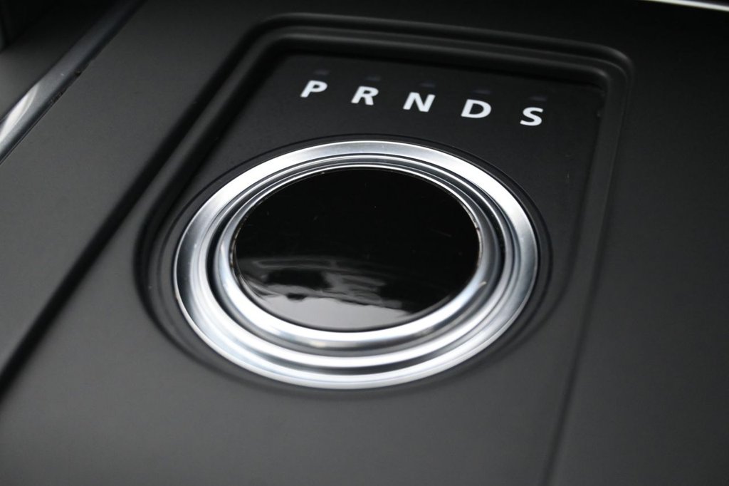 Used Land Rover Discovery Sport 2015 for sale - 76279559: Photo 49