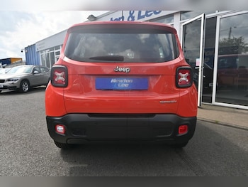 Used Jeep Renegade 2016 for sale - 79072103: Photo