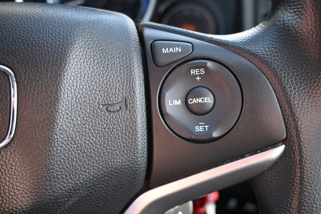 Used Honda Jazz 2018 for sale - 75833023: Photo 33