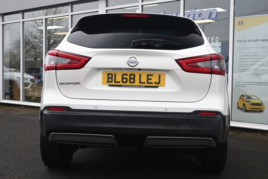 Used Nissan Qashqai 2018 for sale - 77227482: Photo 4
