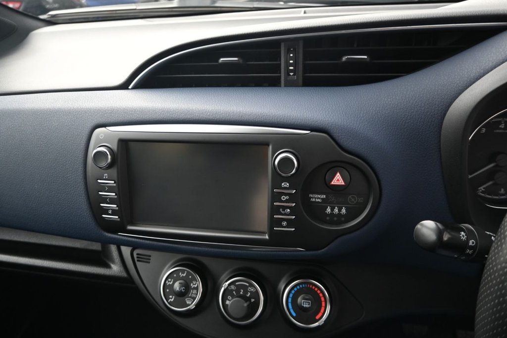 Used Toyota Yaris 2017 for sale - 75527826: Photo 19
