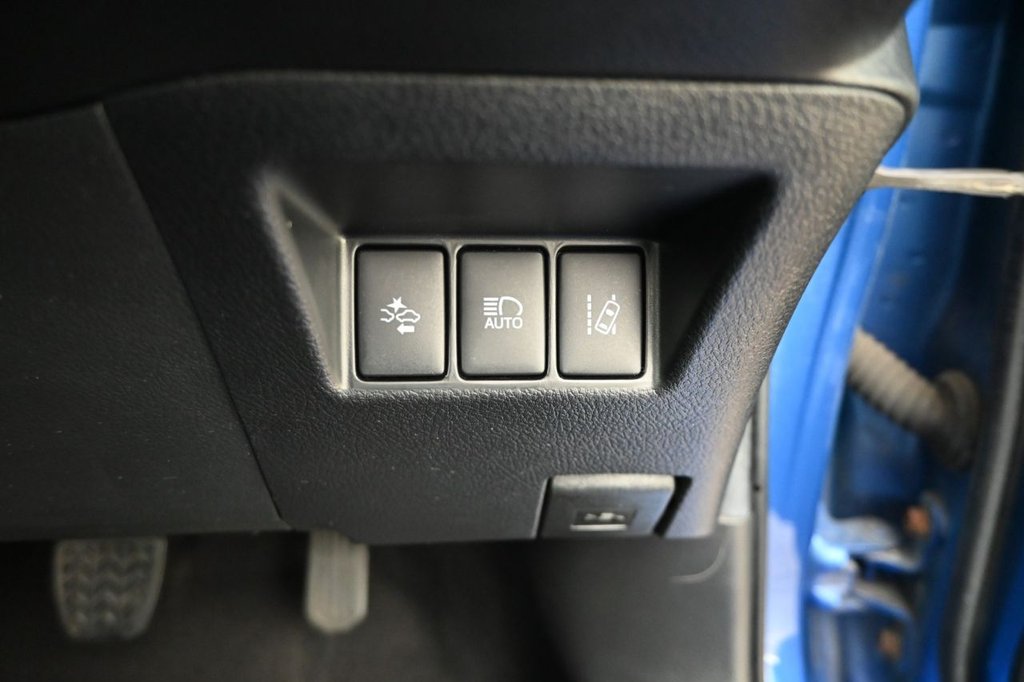 Used Toyota Yaris 2017 for sale - 75527826: Photo 21