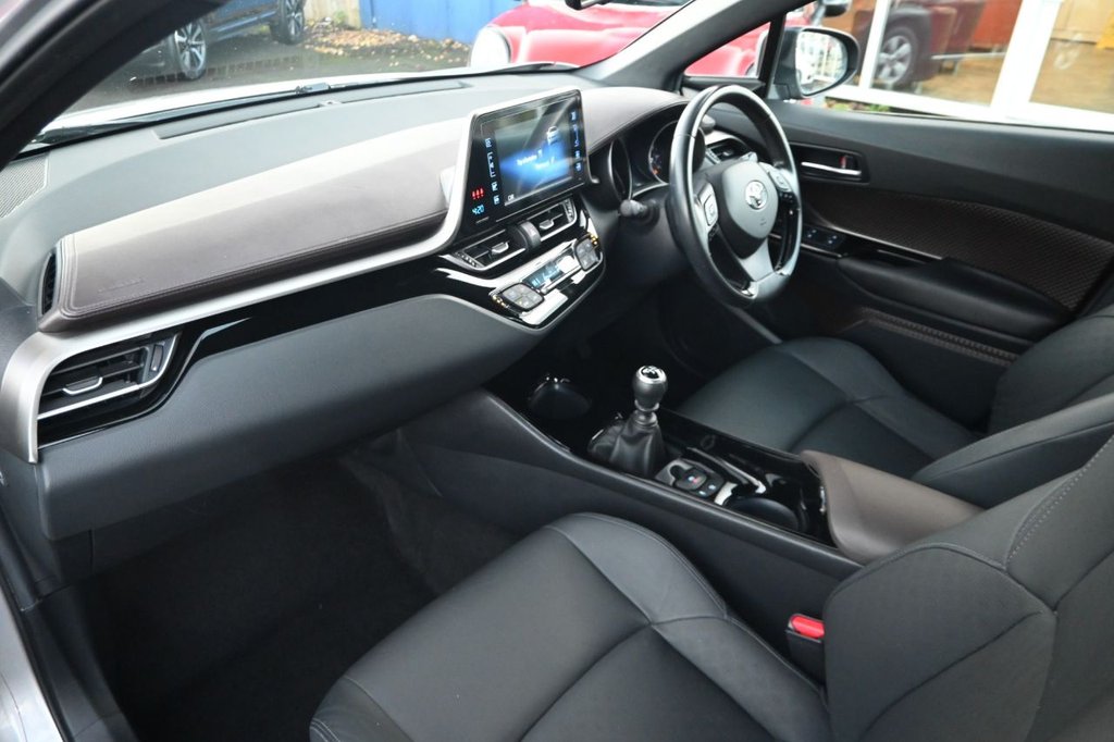 Used Toyota C-HR 2018 for sale - 76417549: Photo 36