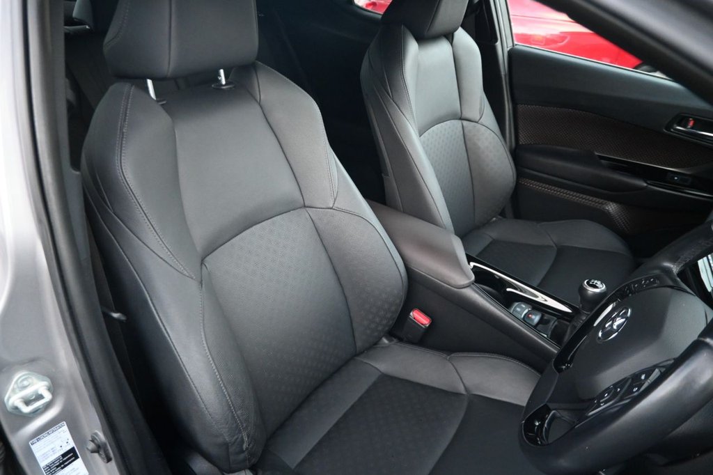 Used Toyota C-HR 2018 for sale - 76417549: Photo 38