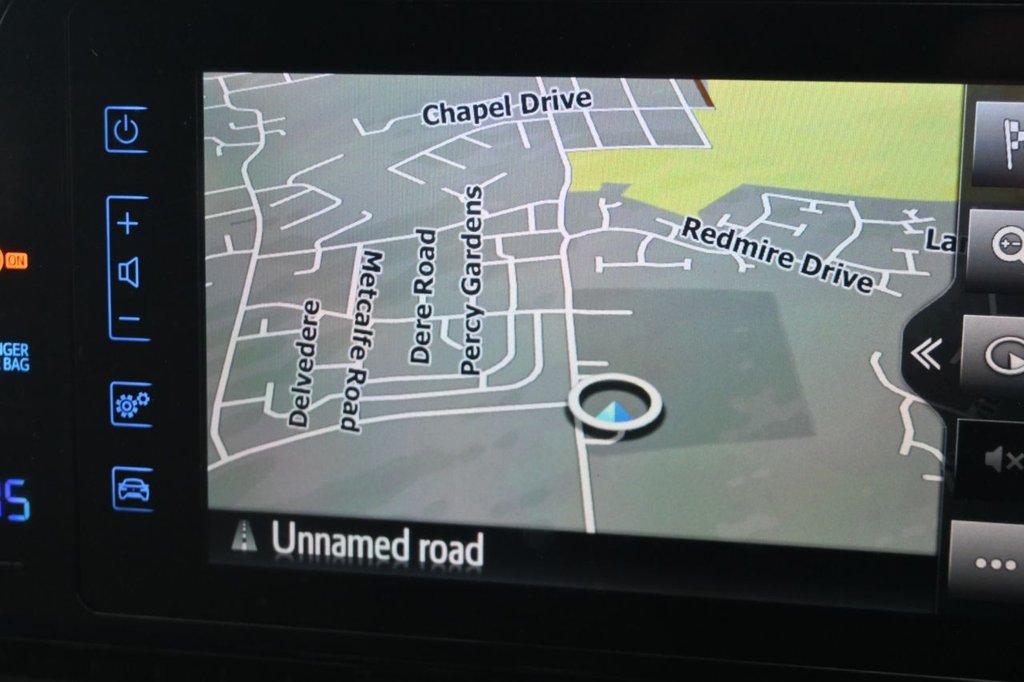 Used Toyota C-HR 2018 for sale - 76417549: Photo 4