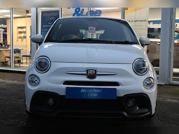 Used Abarth 595 2018 for sale - 76509572: Photo