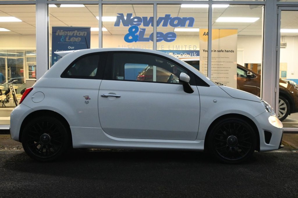 Used Abarth 595 2018 for sale - 76509572: Photo 8