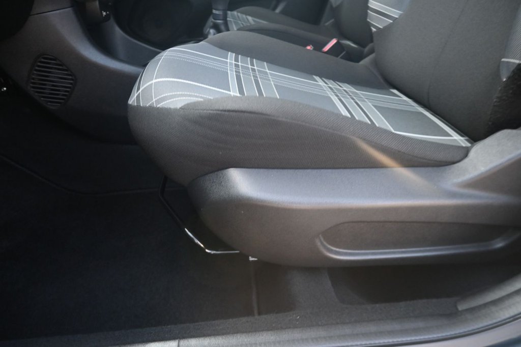 Used Peugeot 108 2018 for sale - 77967483: Photo 27