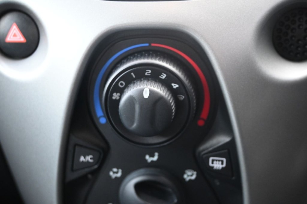 Used Peugeot 108 2018 for sale - 77967483: Photo 37