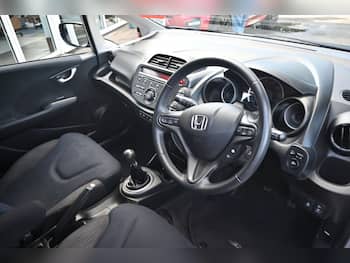 Used Honda Jazz 2013 for sale - 79587781: Photo
