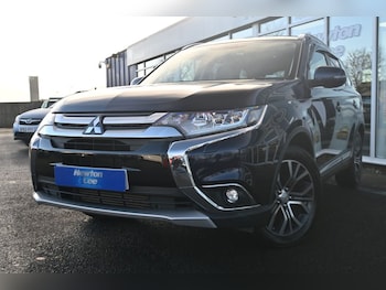 Used Mitsubishi Outlander 2017 for sale - 76768468: Photo