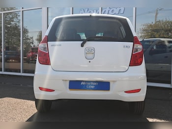 Used Hyundai i10 2013 for sale - 79506901: Photo