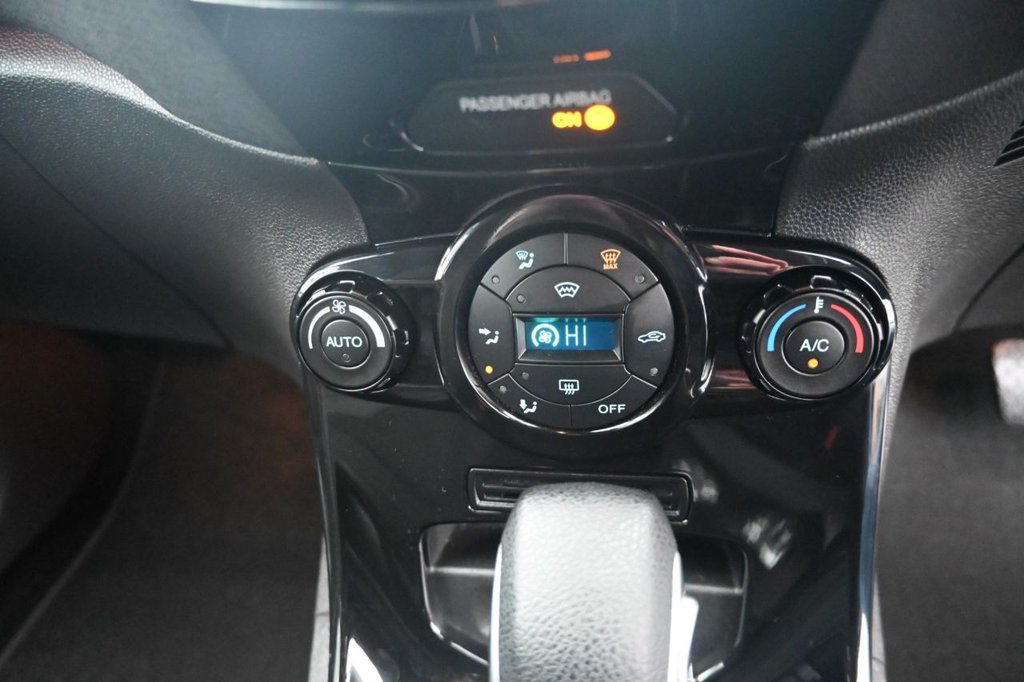 Used Ford Fiesta 2015 for sale - 77608524: Photo 26