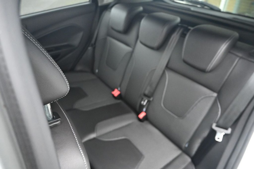 Used Ford Fiesta 2015 for sale - 77608524: Photo 39