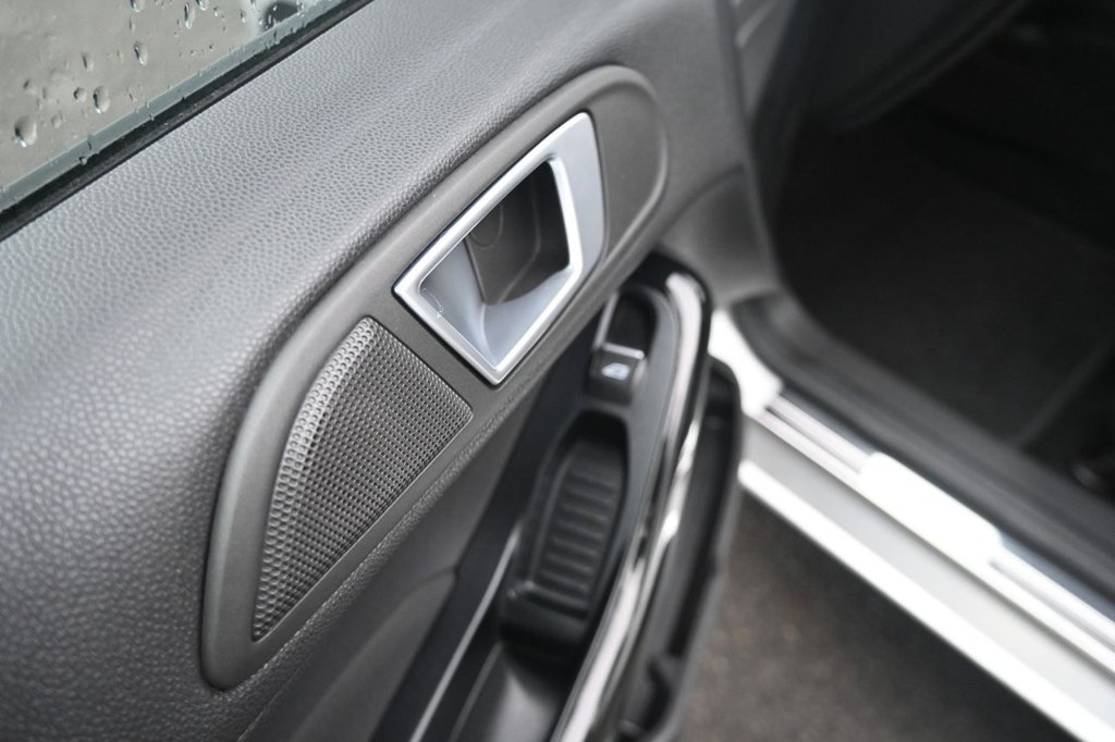 Used Ford Fiesta 2015 for sale - 77608524: Photo 41