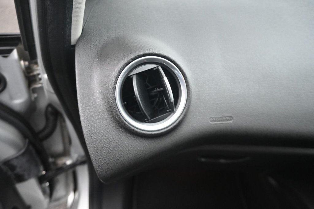 Used Ford Fiesta 2015 for sale - 77608524: Photo 42