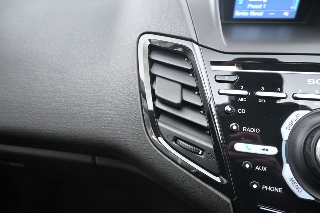 Used Ford Fiesta 2015 for sale - 77608524: Photo 47