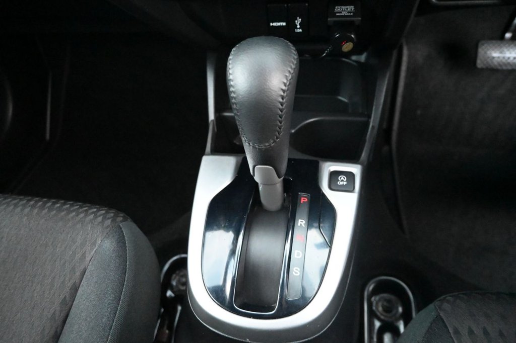 Used Honda Jazz 2019 for sale - 76520522: Photo 11