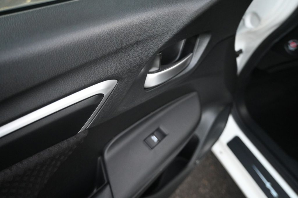 Used Honda Jazz 2019 for sale - 76520522: Photo 37