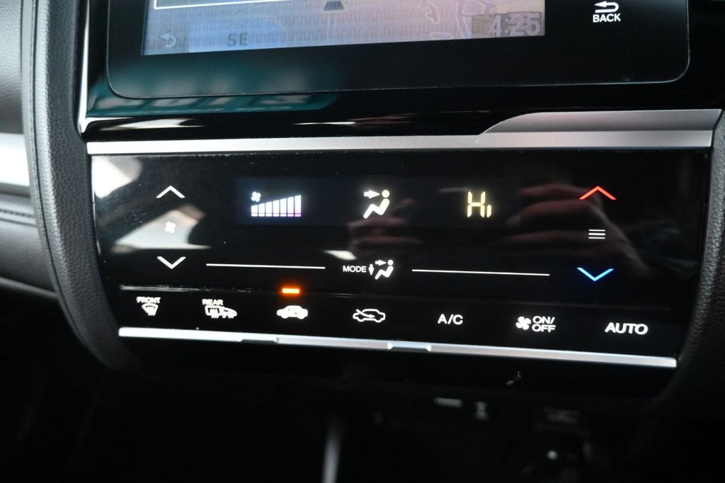 Used Honda Jazz 2019 for sale - 76520522: Photo 42