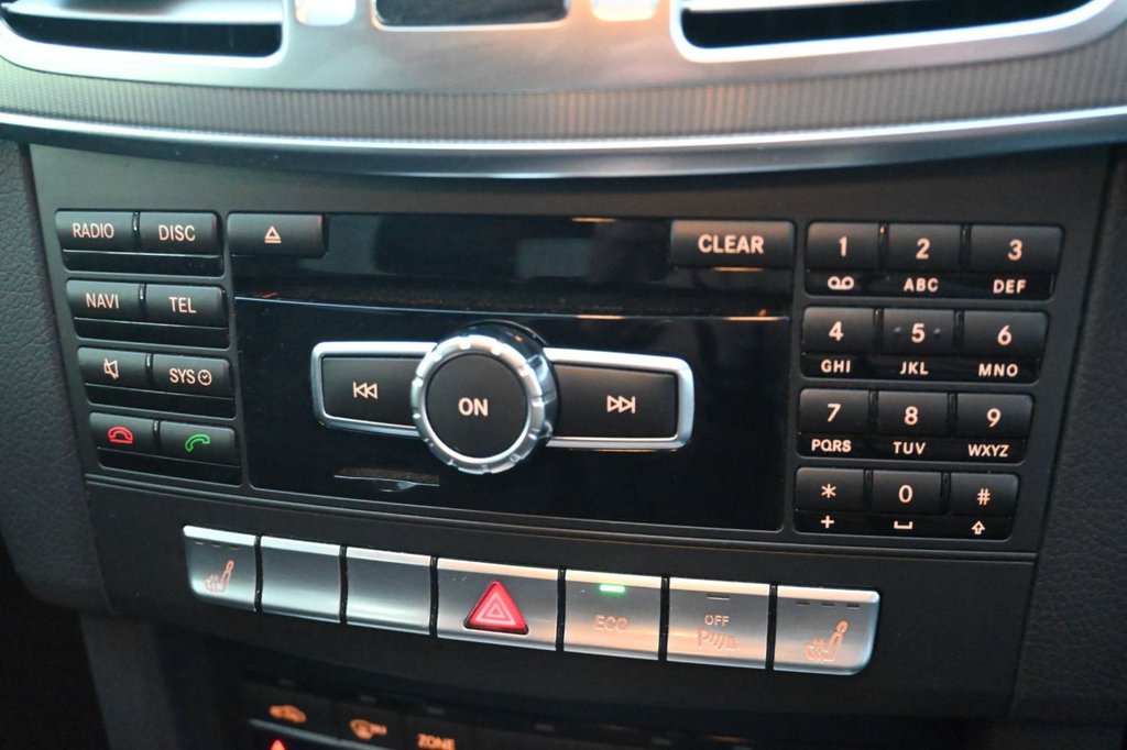 Used Mercedes-Benz E-Class 2014 for sale - 76132469: Photo 11