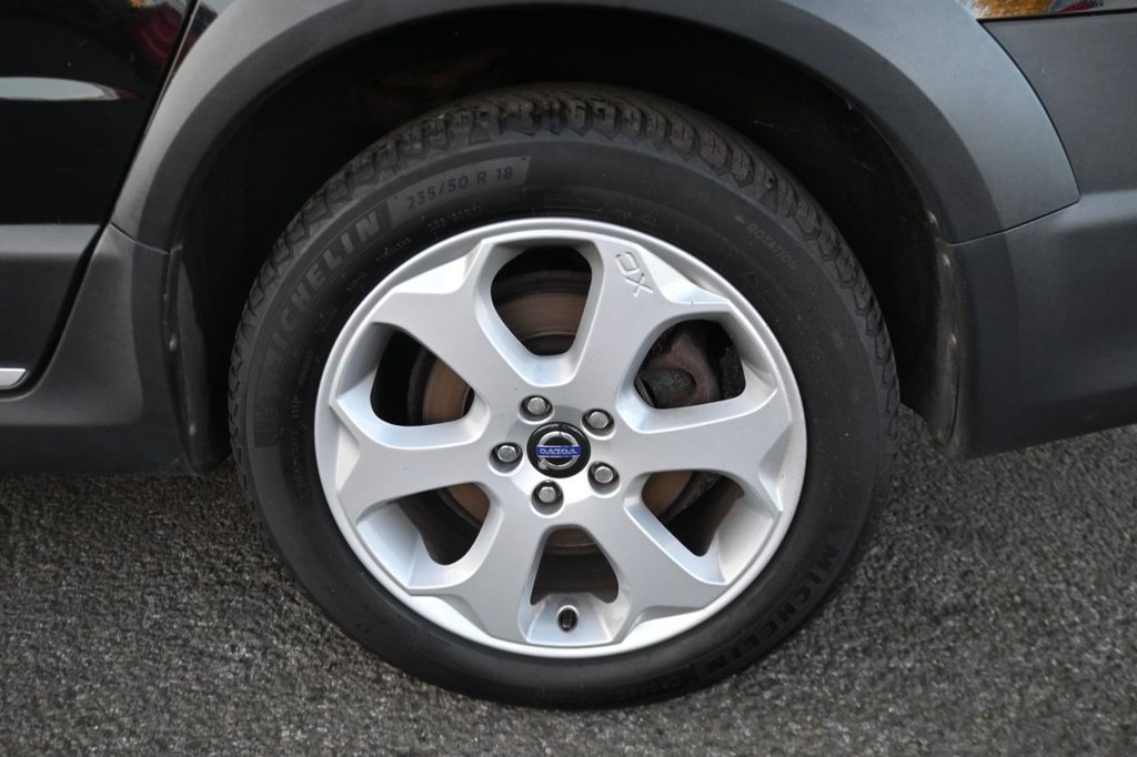 Used Volvo XC70 2014 for sale - 76119007: Photo 12