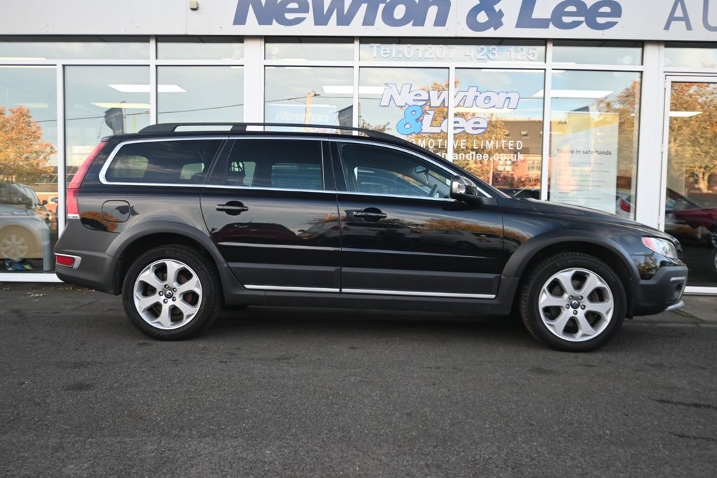 Used Volvo XC70 2014 for sale - 76119007: Photo 14