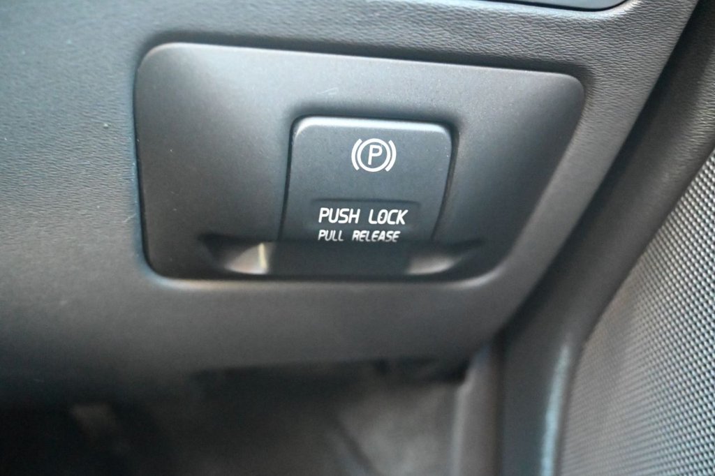 Used Volvo XC70 2014 for sale - 76119007: Photo 30