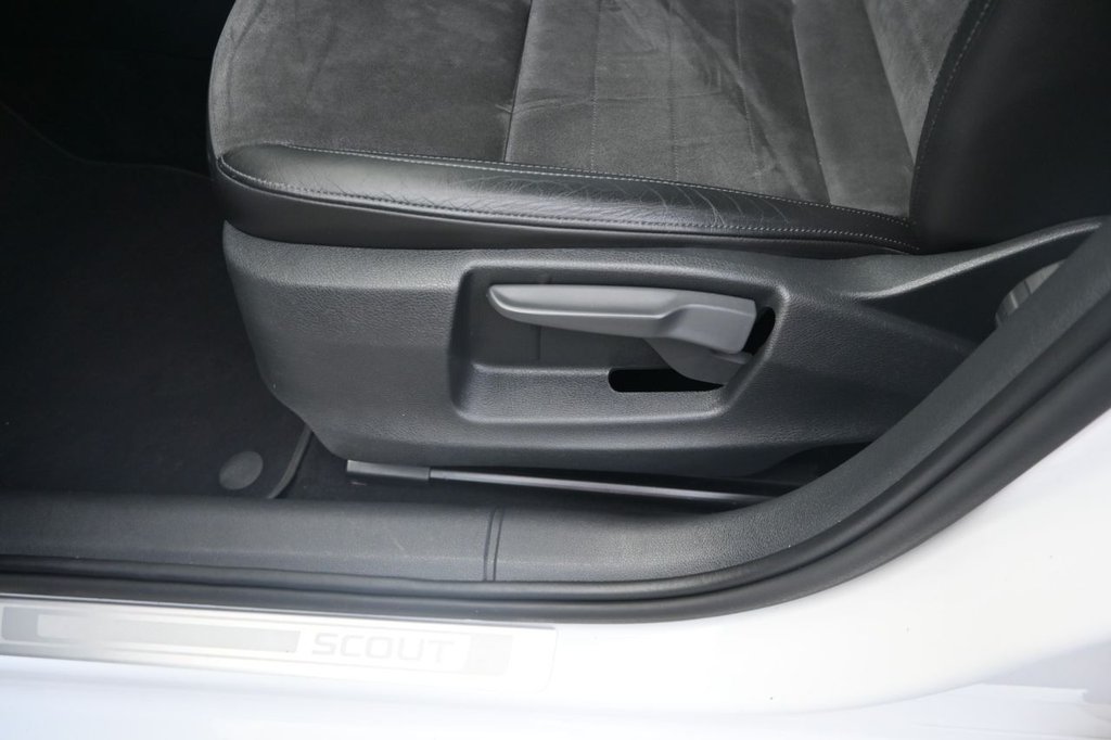 Used Skoda Octavia 2016 for sale - 76574831: Photo 36