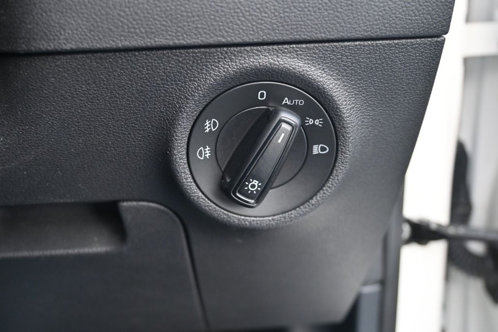 Used Skoda Karoq 2019 for sale - 77608613: Photo 21