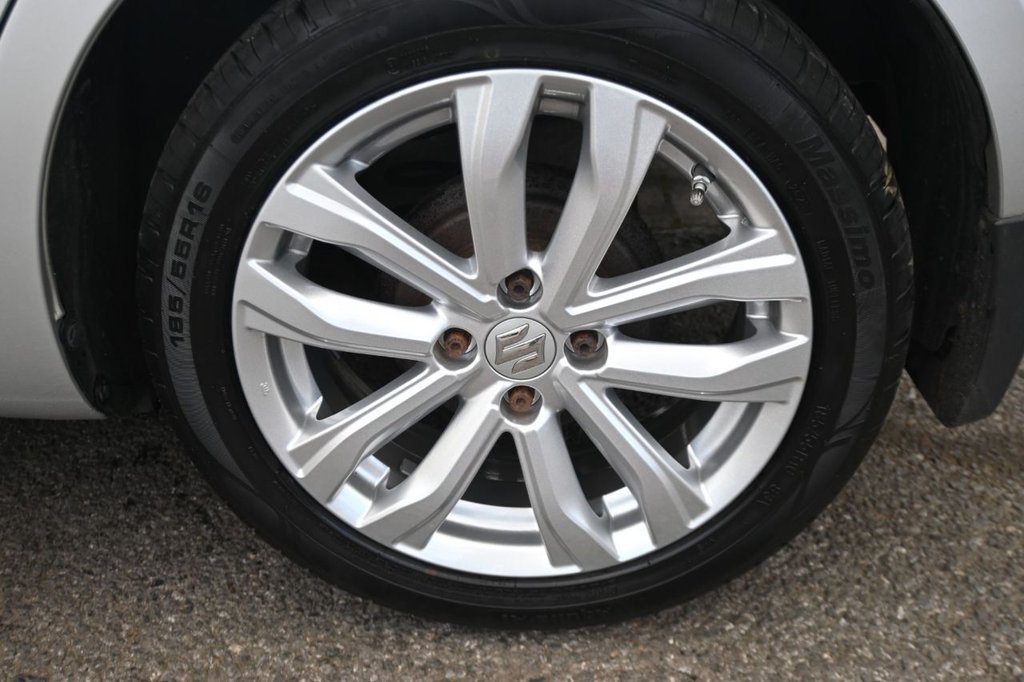 Used Suzuki Swift 2015 for sale - 76416902: Photo 11