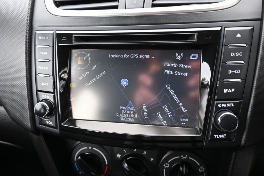 Used Suzuki Swift 2015 for sale - 76416902: Photo 25