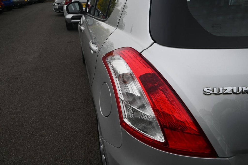 Used Suzuki Swift 2015 for sale - 76416902: Photo 37