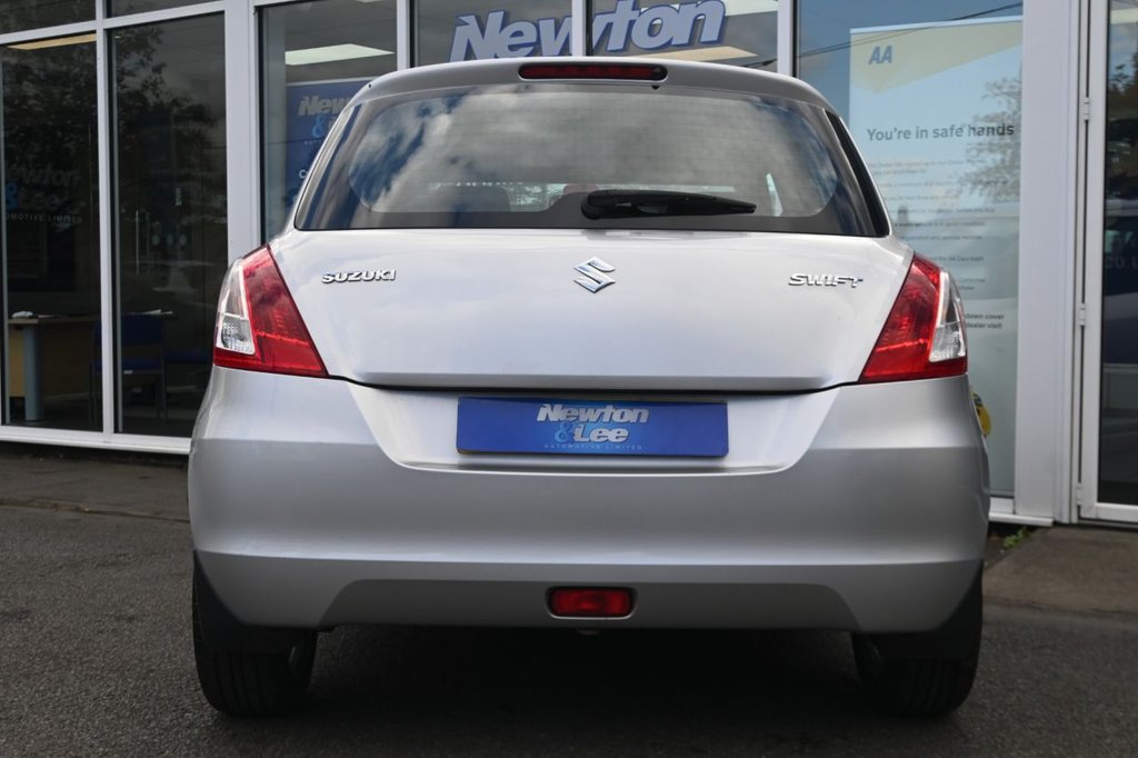 Used Suzuki Swift 2015 for sale - 76416902: Photo 6