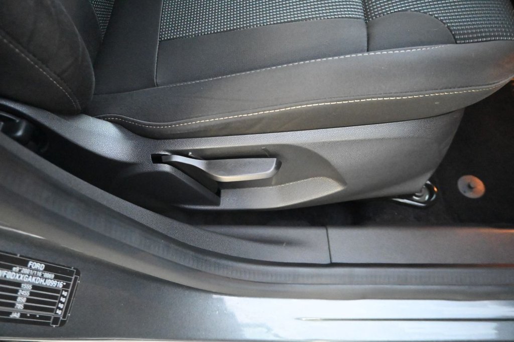 Used Ford Fiesta 2017 for sale - 76632227: Photo 10