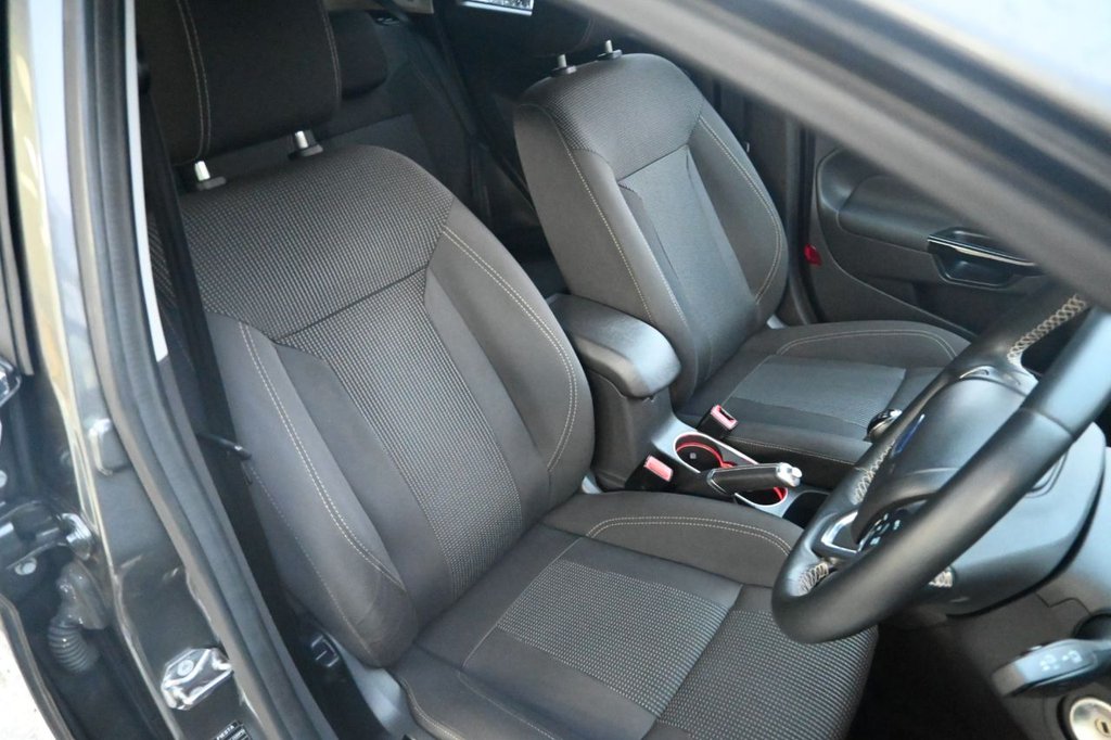 Used Ford Fiesta 2017 for sale - 76632227: Photo 31