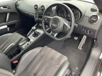 Used Audi TT 2013 for sale - 76163520: Photo