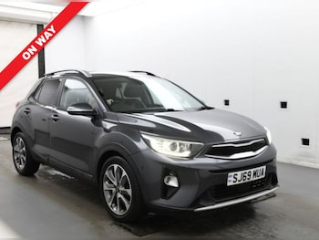 Used Kia Stonic 2019 for sale - 77880059: Photo