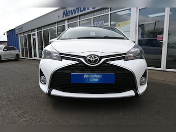 Used Toyota Yaris 2016 for sale - 75752837: Photo