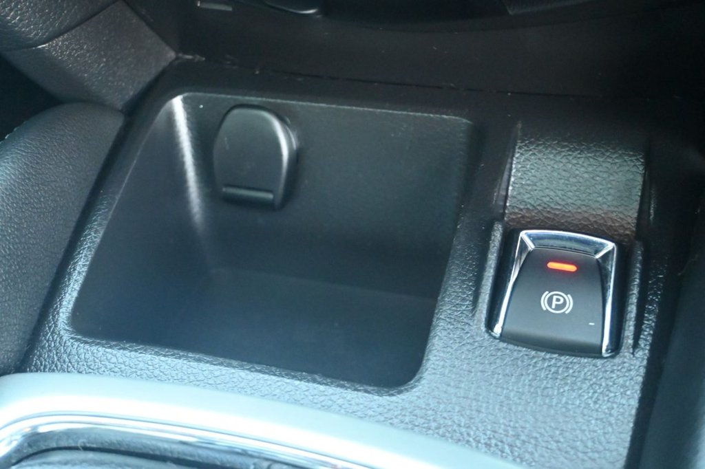 Used Nissan Qashqai 2017 for sale - 76092404: Photo 23