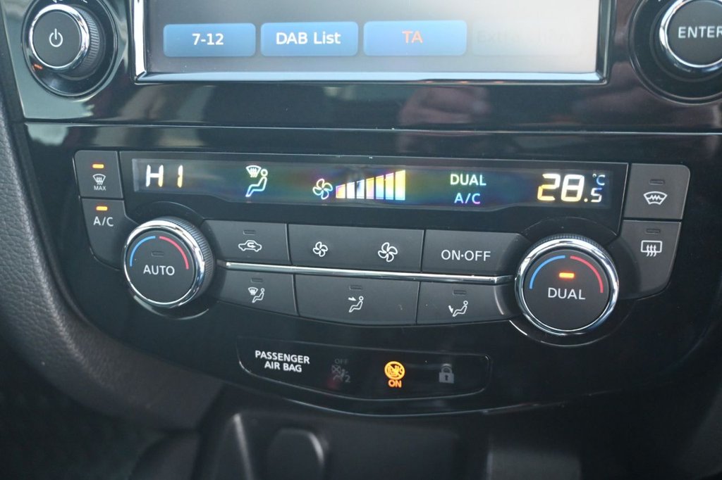 Used Nissan Qashqai 2017 for sale - 76092404: Photo 28