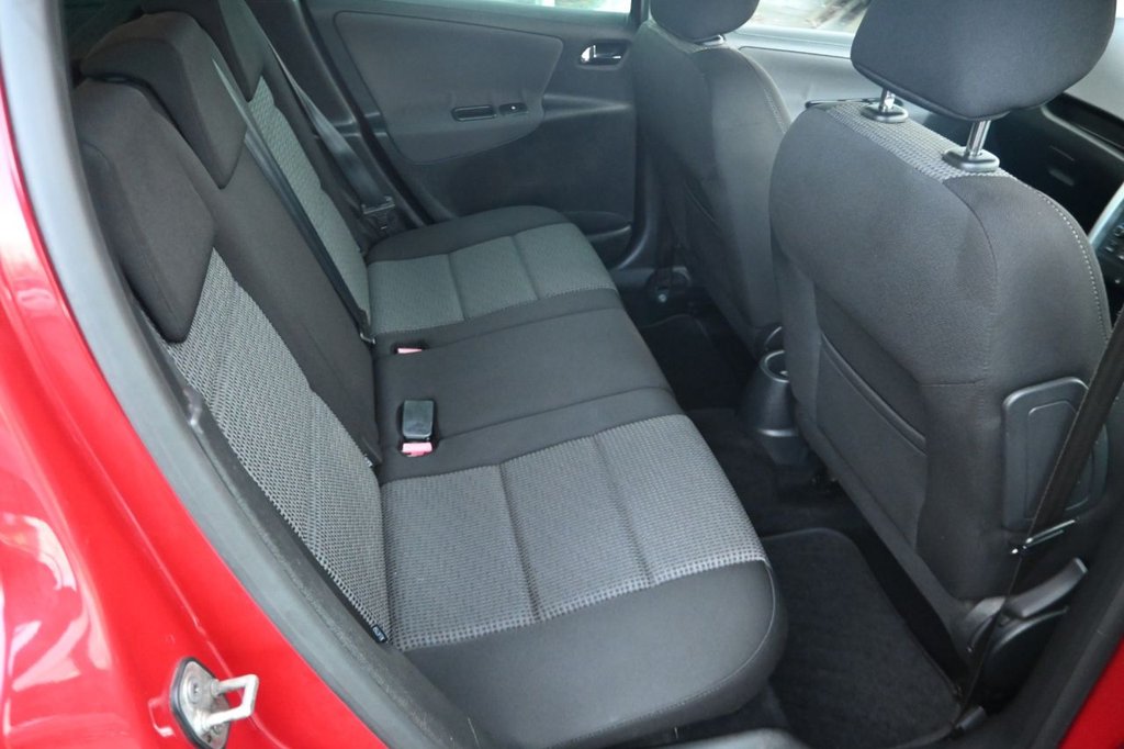 Used Peugeot 207 2010 for sale - 76927611: Photo 15