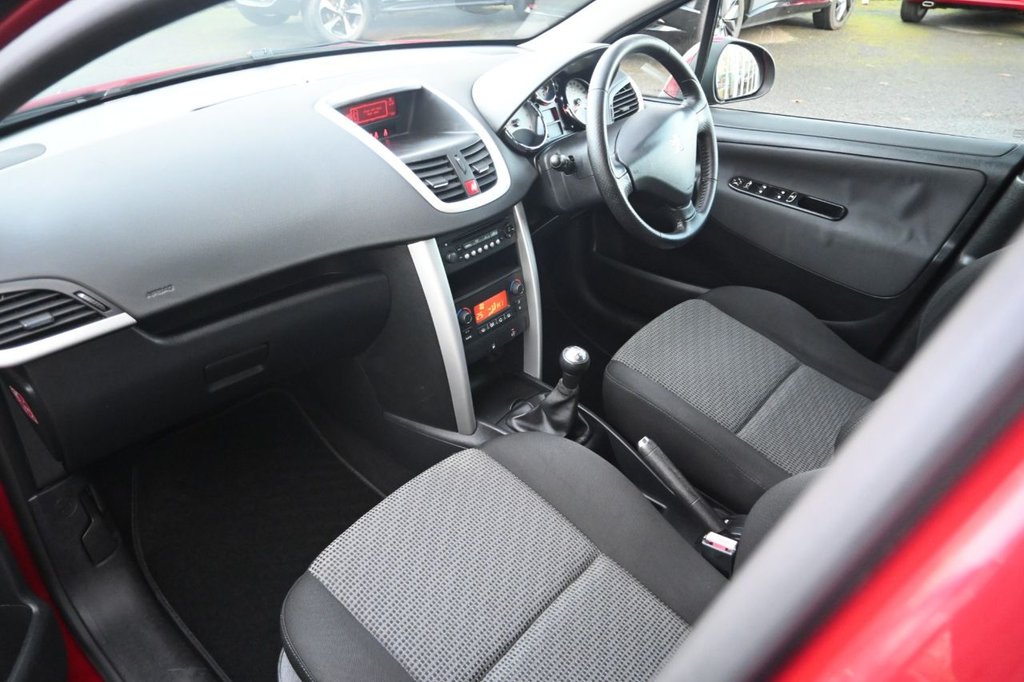 Used Peugeot 207 2010 for sale - 76927611: Photo 18