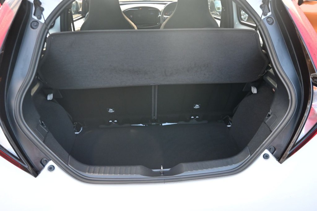 Used Toyota Aygo X 2024 for sale - 76119172: Photo 28