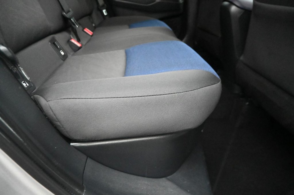 Used Toyota C-HR 2017 for sale - 76417207: Photo 18