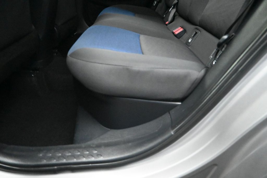 Used Toyota C-HR 2017 for sale - 76417207: Photo 21