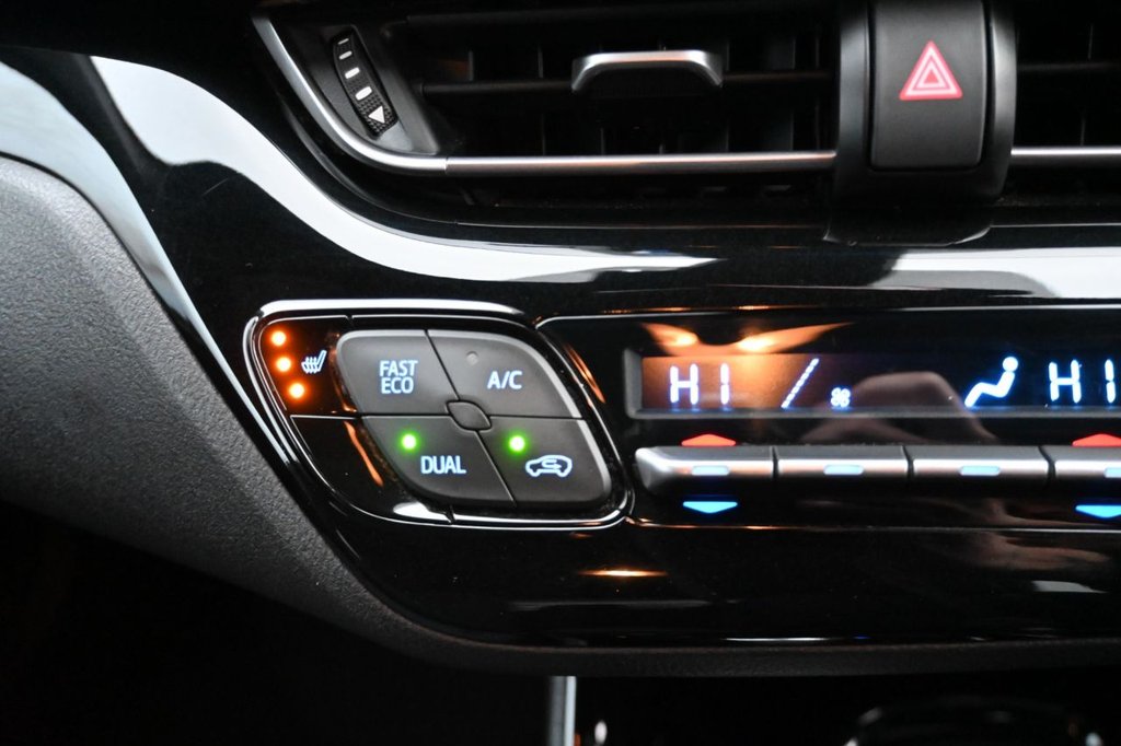 Used Toyota C-HR 2017 for sale - 76417207: Photo 23