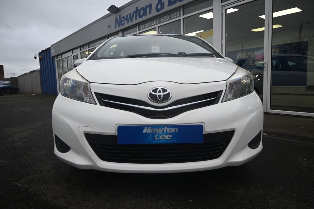 Used Toyota Yaris 2011 for sale - 77408552: Photo 13