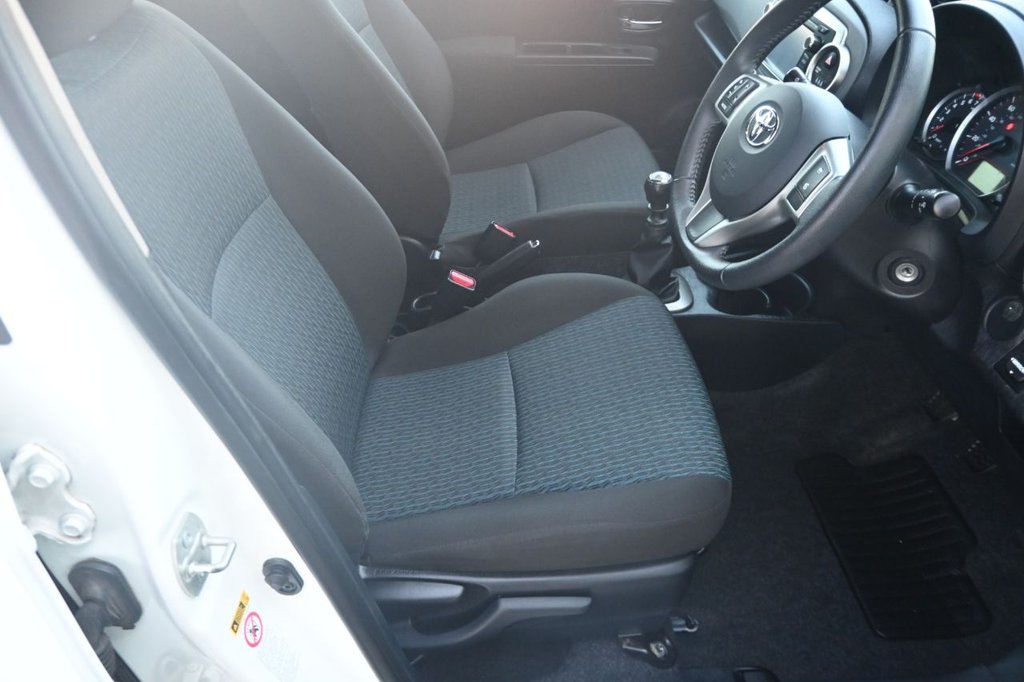 Used Toyota Yaris 2011 for sale - 77408552: Photo 16