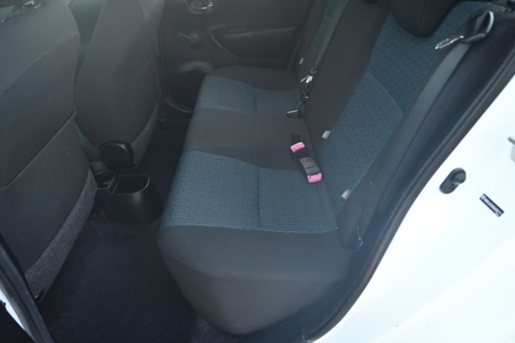 Used Toyota Yaris 2011 for sale - 77408552: Photo 23